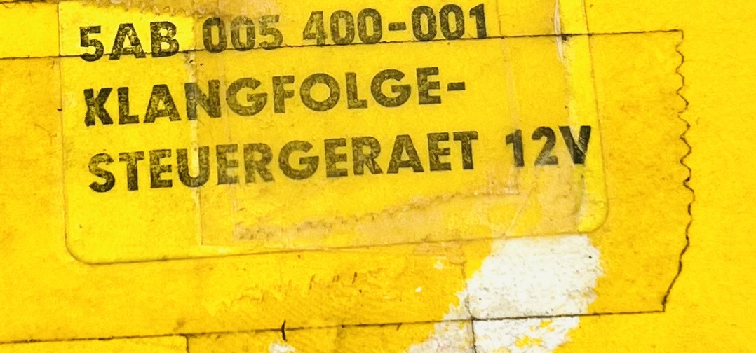 Hella Klangfolge-Steuergerät - 5AB005400-001 - 12V - KE