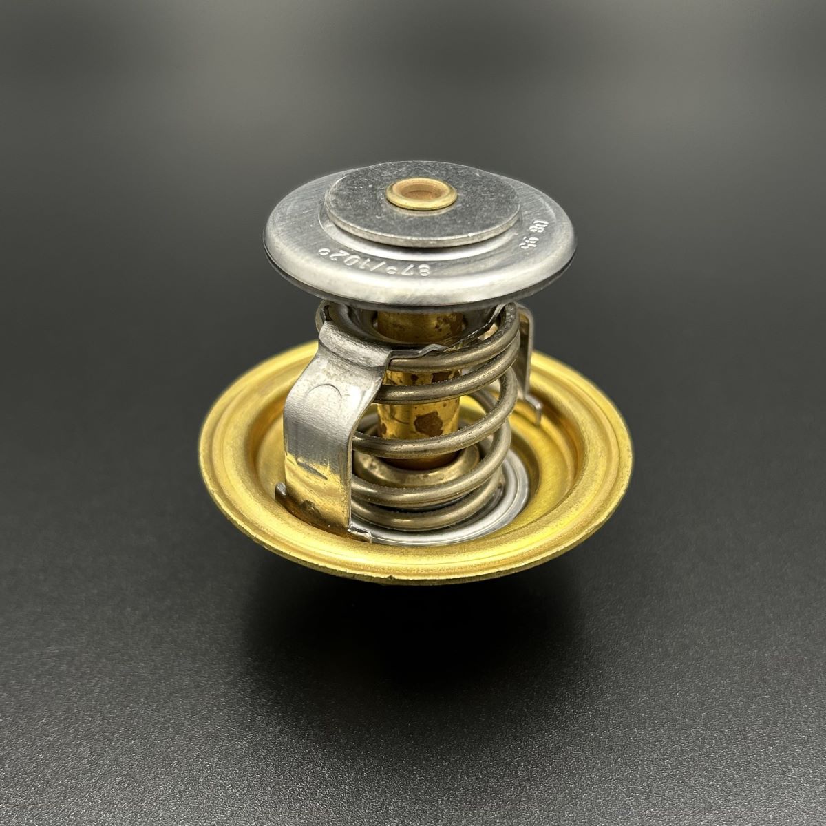 General Motors Thermostat 08966485