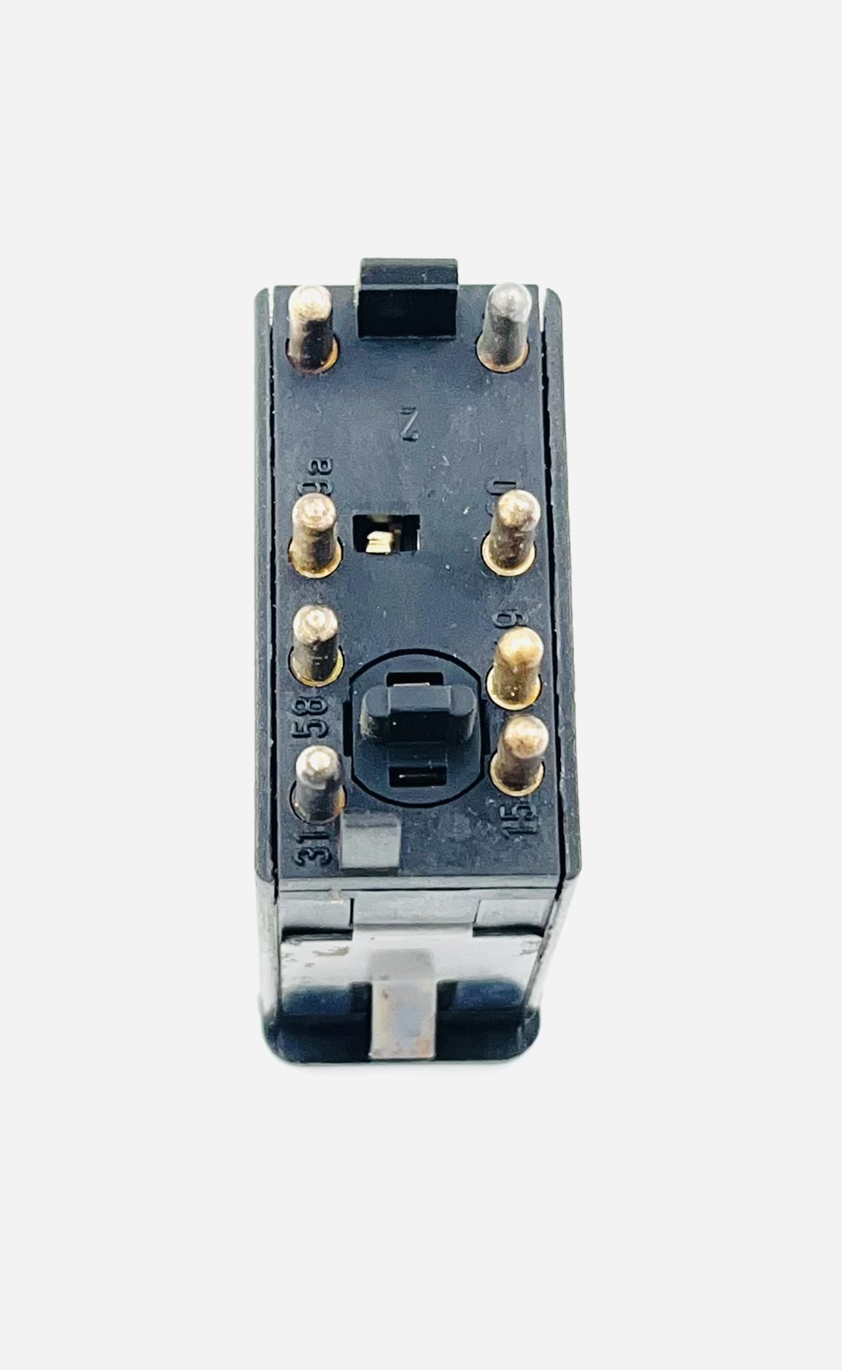 Hella Warnblinkschalter - 3631-02 - Vergl. Nr. A0008209010 - Mercedes W123 - W201 - W126 - R107 